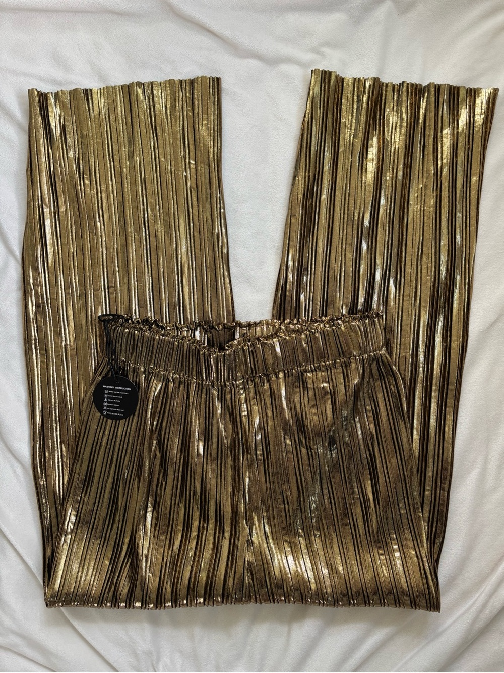 Metallic Gold Pleated High Waist Wide-Leg Palazzo Pants - Picture 2 of 5